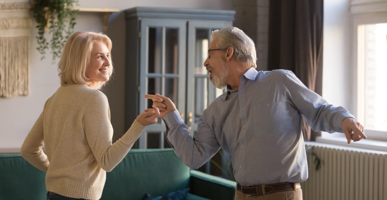 découvrez notre mutuelle prévention seniors, conçue pour offrir une couverture santé complète et adaptée aux besoins spécifiques des personnes âgées. profitez de services de prévention, d'accompagnement personnalisé et d'une protection financière tout au long de votre retraite.